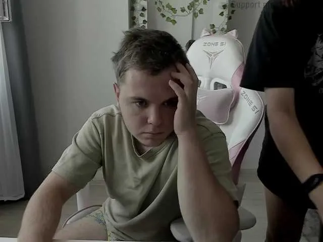 ELENA-XXX free chat on liveonude Image 13