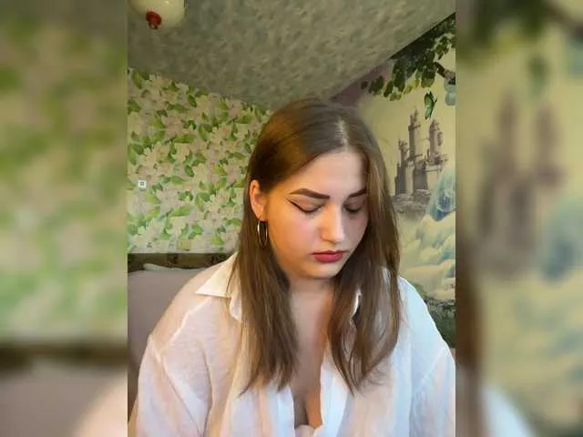 maevemads free chat on liveonude Image 2