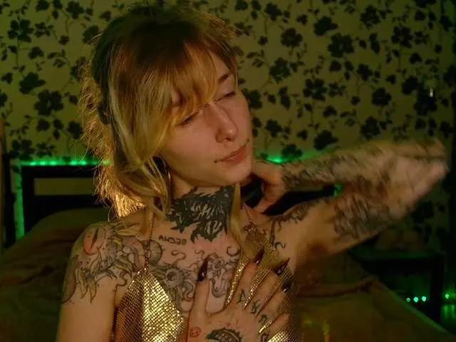 LanaLeetr1 free chat on liveonude Image 12