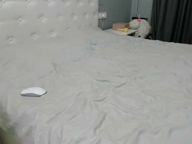 annybecca free chat on liveonude Image 16