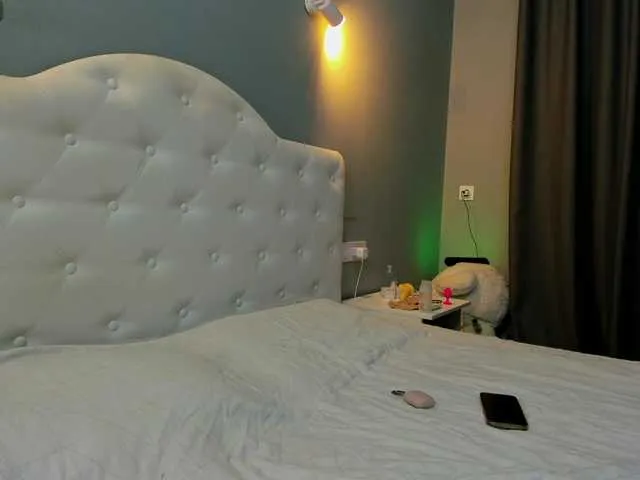 annybecca free chat on liveonude Image 7