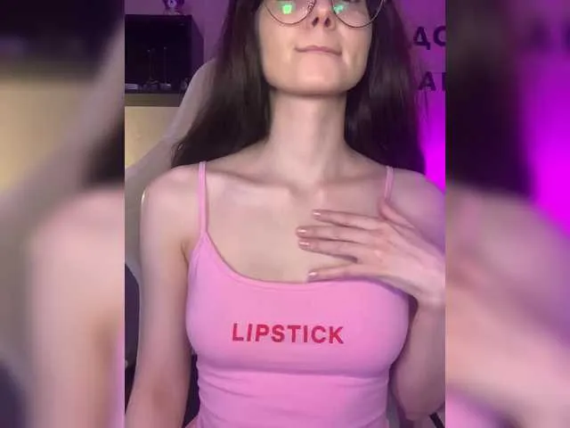 -Breid-1 free chat on liveonude Image 2