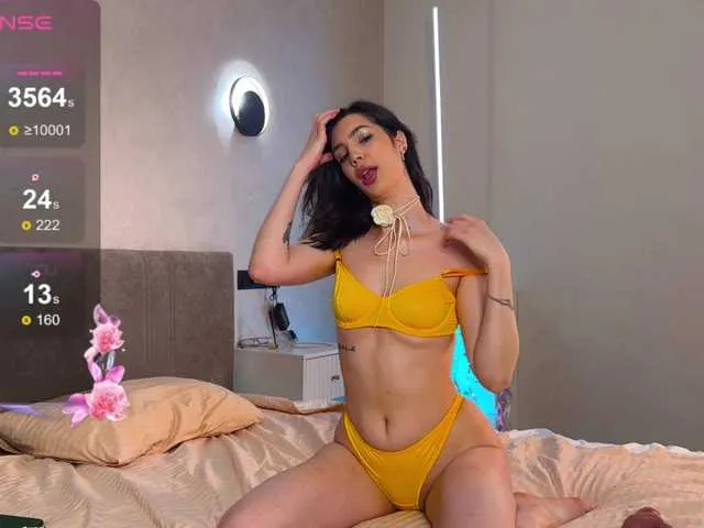 LolaTeaseX free chat on liveonude