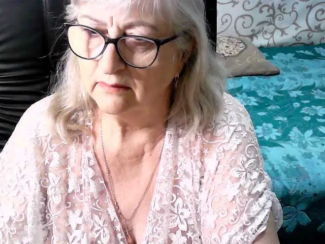 BELBIG free chat on liveonude Image 9