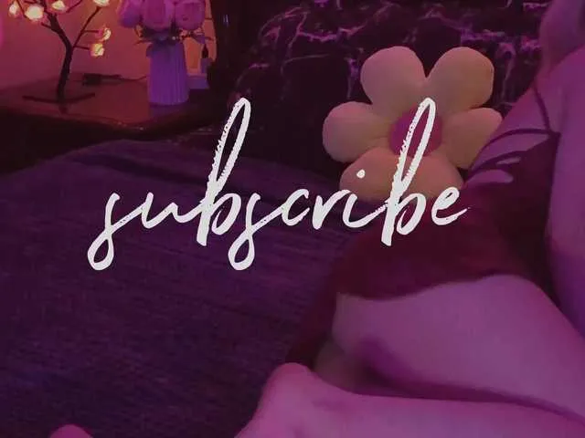 bridgetjean free chat on liveonude Image 11