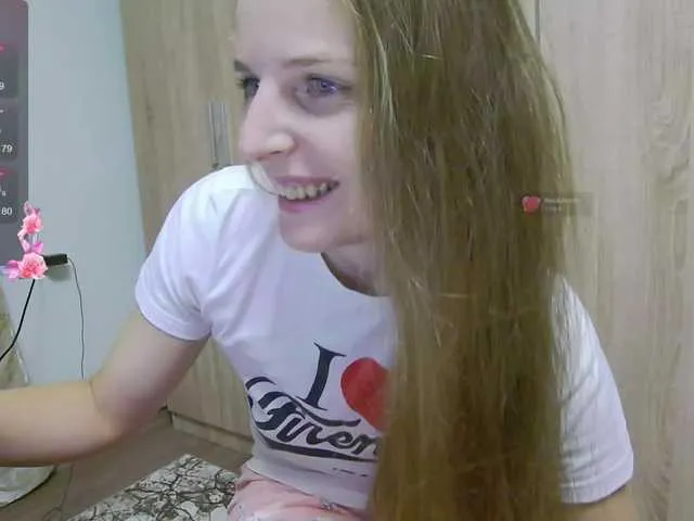 xunybany free chat on liveonude Image 14