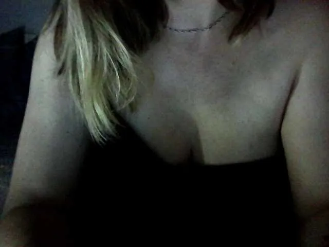 Wild-Angel777 free chat on liveonude Image 3