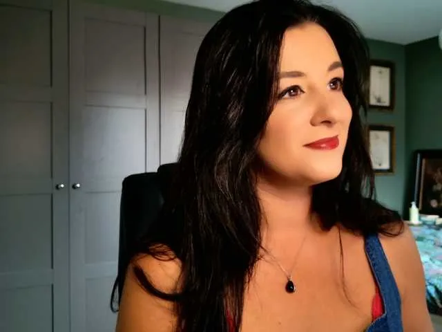 rakeal5 free chat on liveonude Image 10