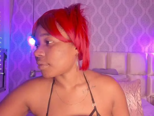 lucy1990xxx free chat on liveonude Image 13