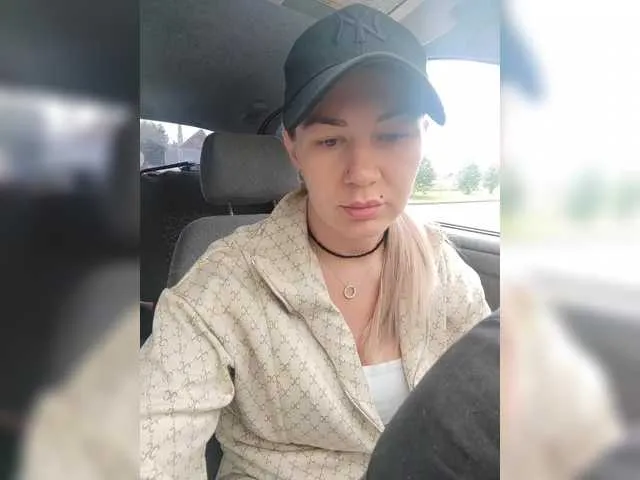 xunybany free chat on liveonude Image 10