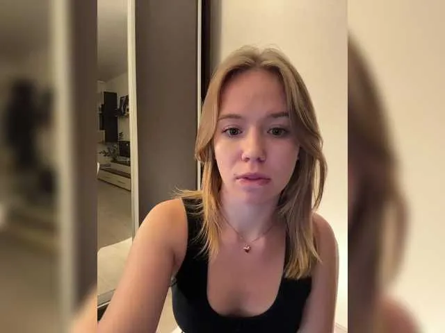 khloe_rossich free chat on liveonude Image 13