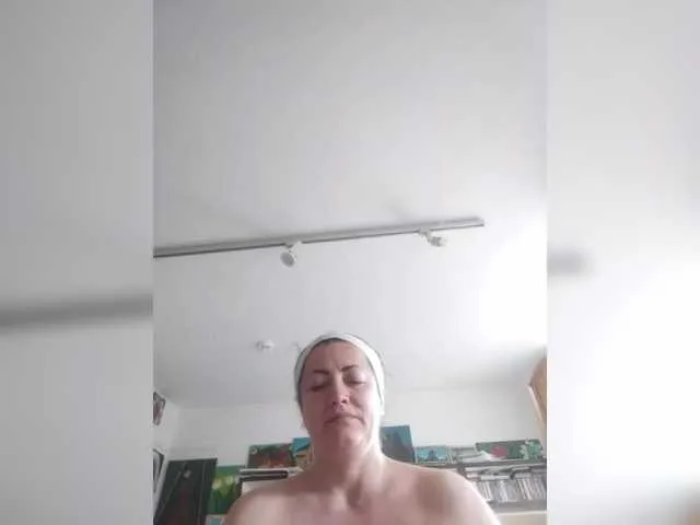 coconoir1 free chat on liveonude Image 7