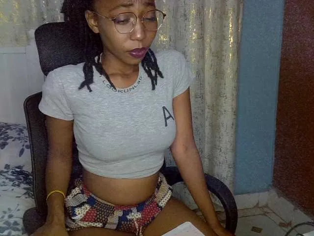 xunybany free chat on liveonude Image 12