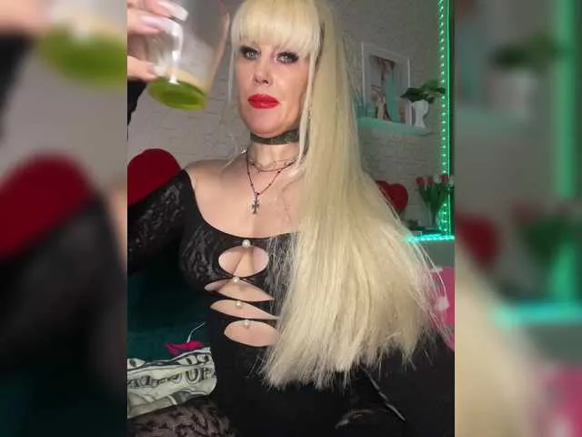 bridgetjean free chat on liveonude Image 5