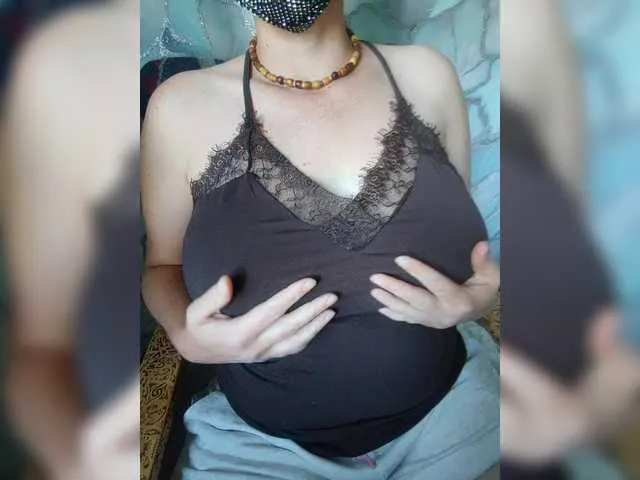 harleyysummers free chat on liveonude Image 9