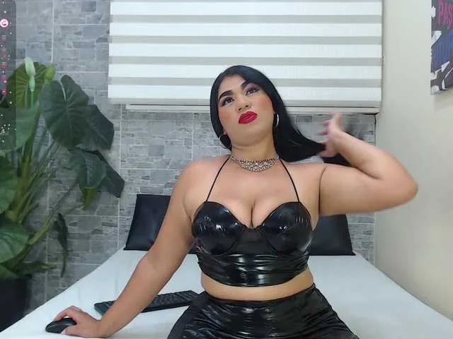 sweetyfit free chat on liveonude Image 4