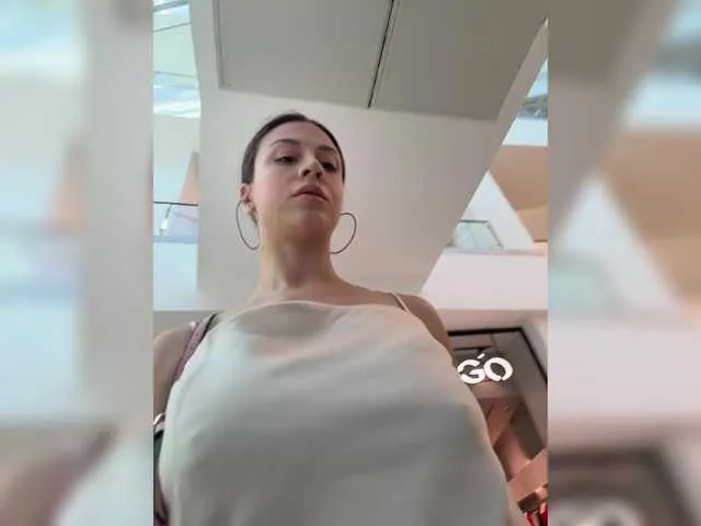 aryiia free chat on liveonude Image 6