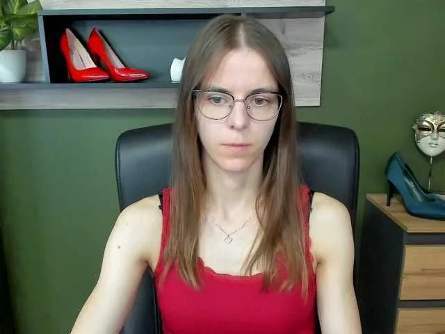 tina_lyn free chat on liveonude Image 18