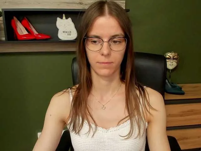 tina_lyn free chat on liveonude Image 7