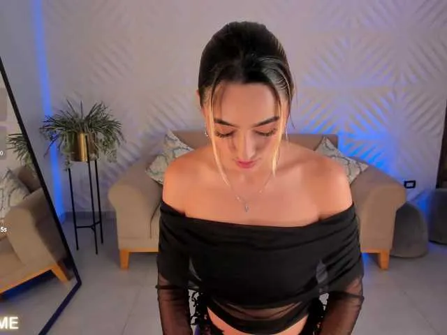 DiamondJo free chat on liveonude Image 5