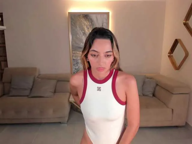 DiamondJo free chat on liveonude Image 8