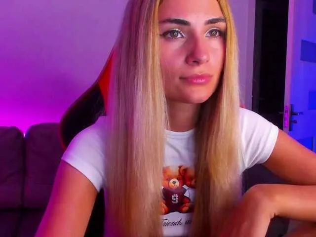 DiamondJo free chat on liveonude Image 7