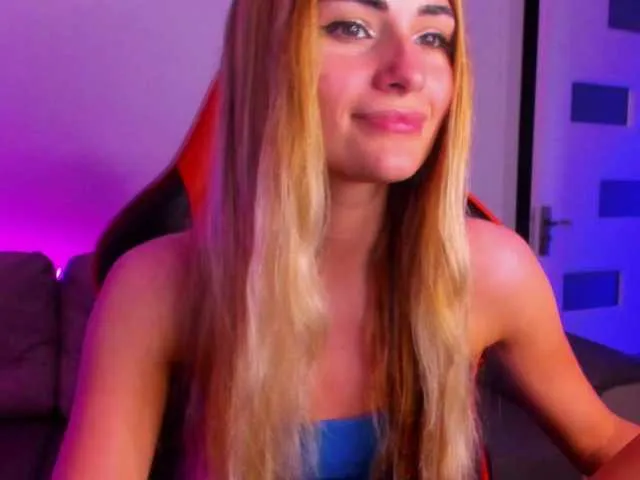 DiamondJo free chat on liveonude Image 9