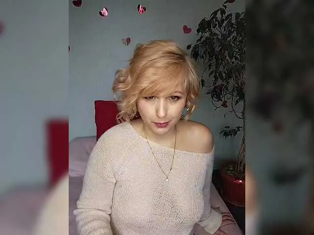 Merime79 free chat on liveonude