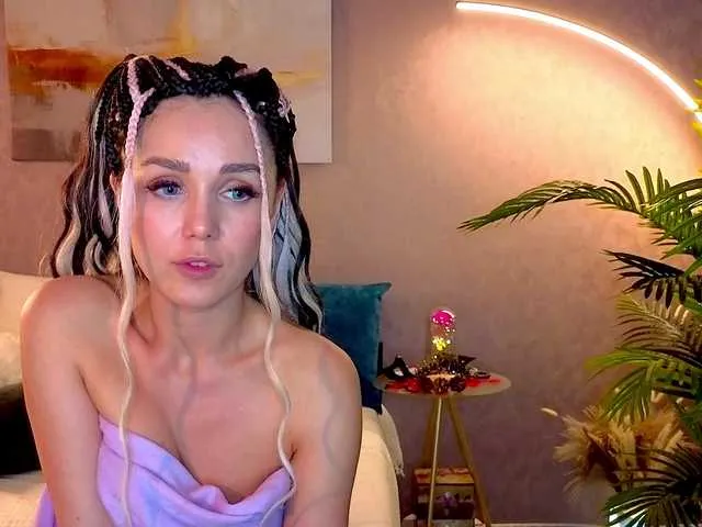 PinkFoxya free chat on liveonude Image 4