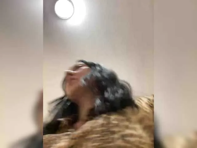 HEYBANANA free chat on liveonude Image 15