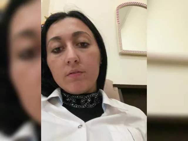 HEYBANANA free chat on liveonude Image 18