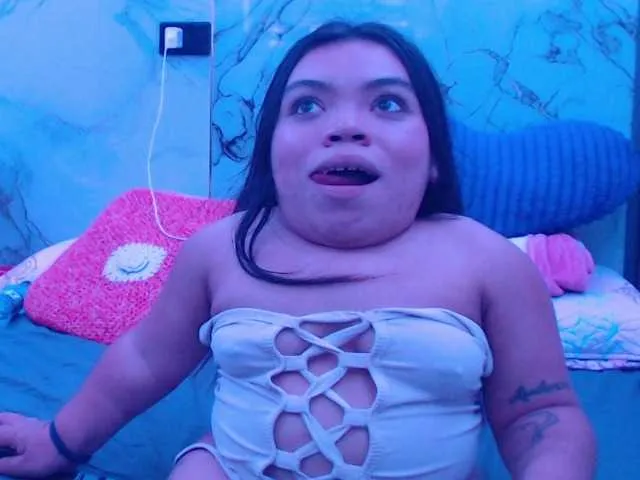 brilliantvictoria free chat on liveonude Image 19