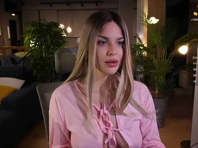 Wild-Angel777 free chat on liveonude Image 14