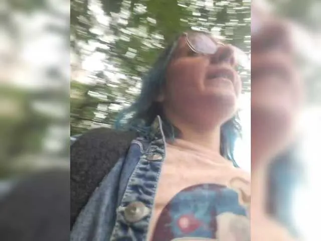 Katyushaa free chat on liveonude Image 3