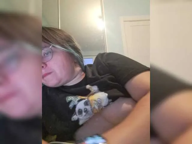 Katyushaa free chat on liveonude Image 9