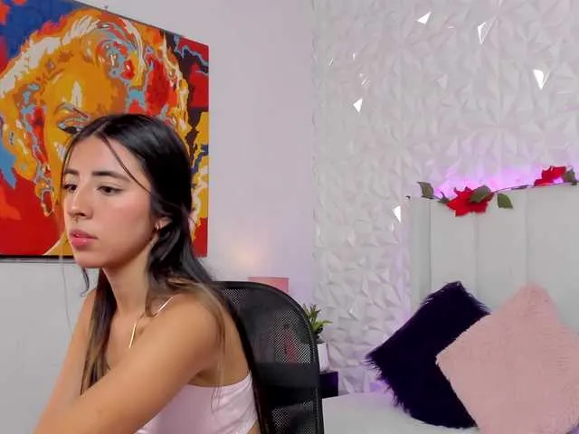 Miranda-Rogers free chat on liveonude