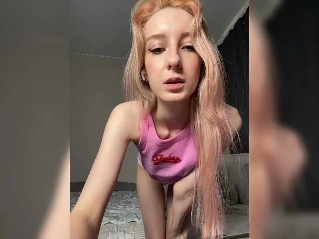 sexyboy_bigclit free chat on liveonude Image 2