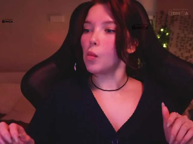 roxyheartley free chat on liveonude Image 15