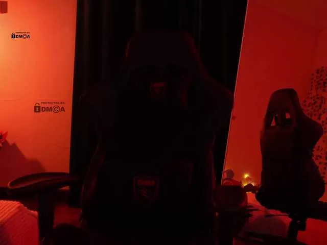 roxyheartley free chat on liveonude Image 4