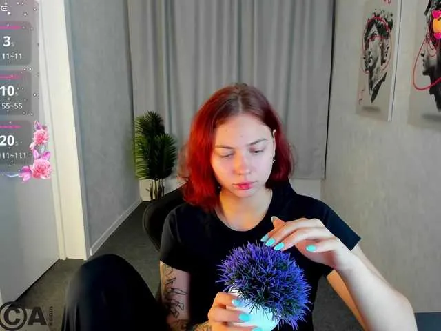 ilovewhitecocksalot free chat on liveonude Image 17