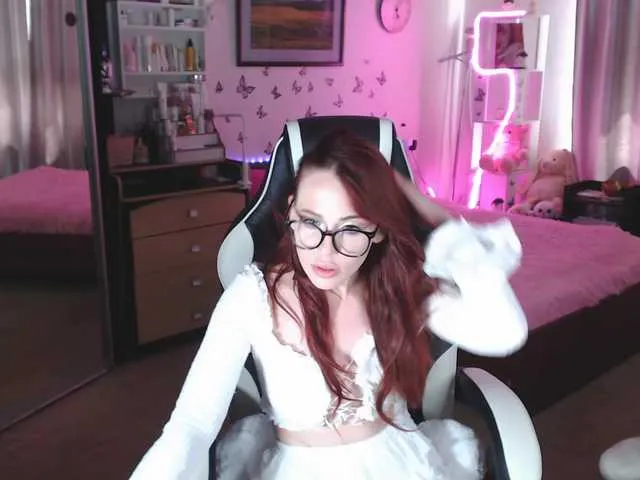 Wild-Angel777 free chat on liveonude Image 4