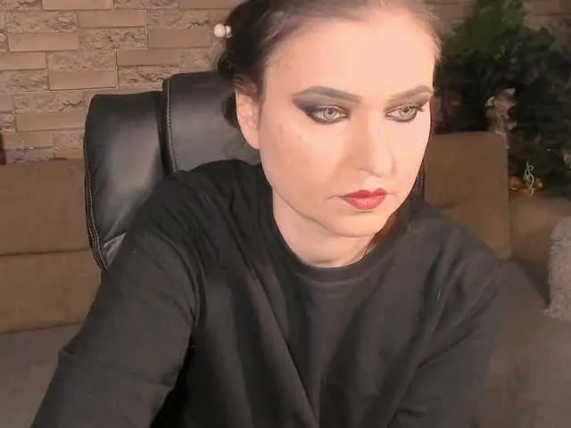 DiamondJo free chat on liveonude Image 2