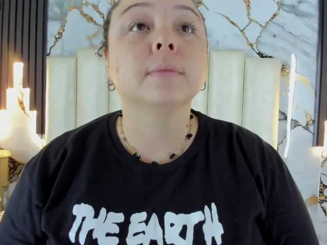 matildamoist free chat on liveonude Image 3