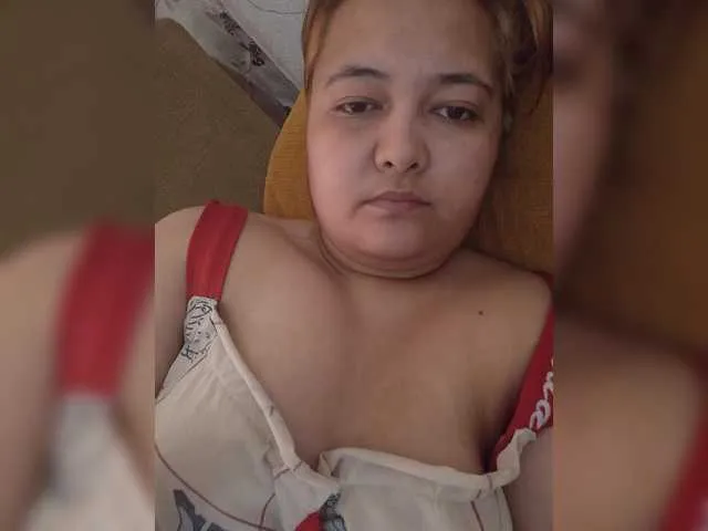 DiamondJo free chat on liveonude Image 13