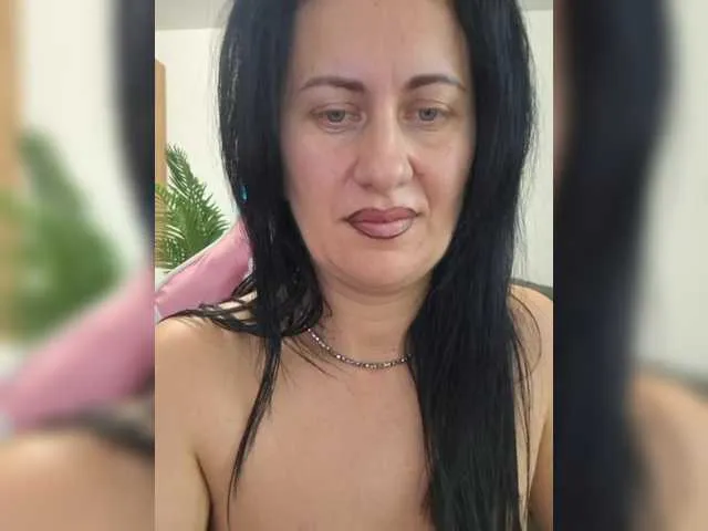 coconoir1 free chat on liveonude Image 18