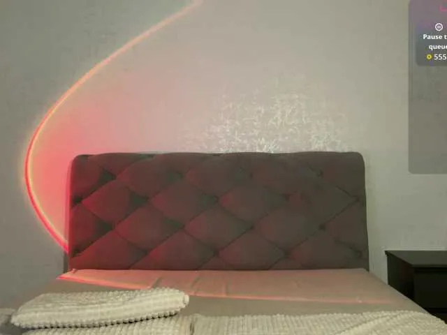 aniiieee free chat on liveonude Image 15