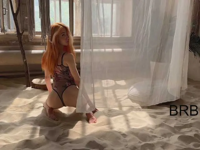 hidianapaola free chat on liveonude Image 10