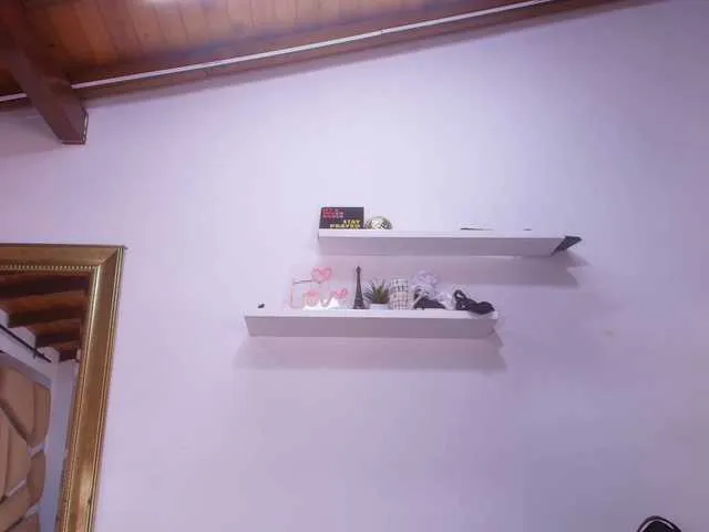 DiamondJo free chat on liveonude Image 15