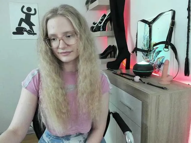 irisfit free chat on liveonude Image 3