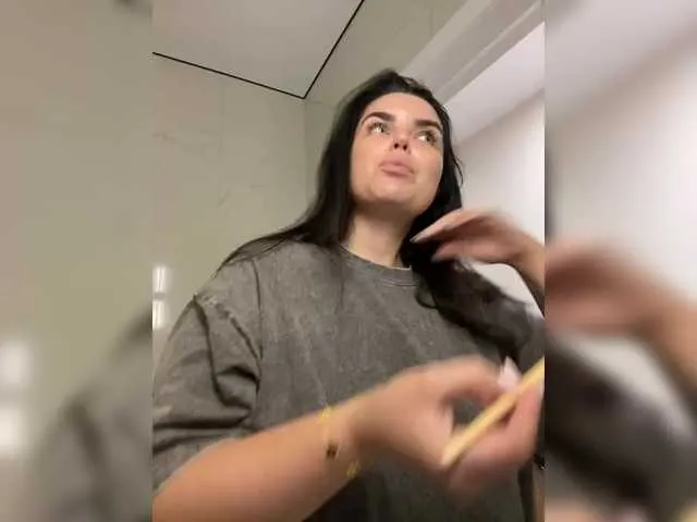 Katyushaa free chat on liveonude Image 16